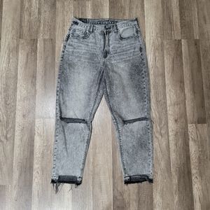 American Eagle Gray Mom Jeans